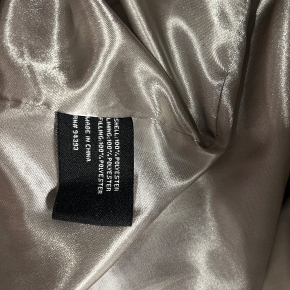 altar’d state Women’s Size Small Light Gray Puffer Jacket EUC - Picture 7 of 9